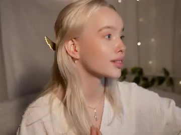 _favorite_ – webcam model profile photo Image 11