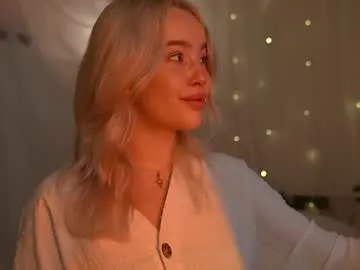 _favorite_ – webcam model profile photo Image 18