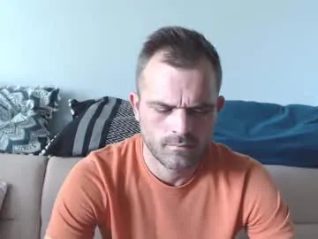 dirtypub – webcam model profile photo Image 6