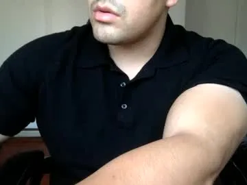 YoungSquad – webcam model profile photo Image 10