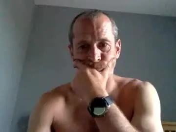 Ranting18 – webcam model profile photo Image 3