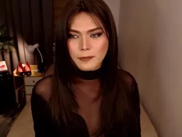 TOP_po – webcam model profile photo Image 15