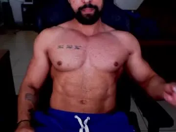 vladislav13mayeer – webcam model profile photo Image 4