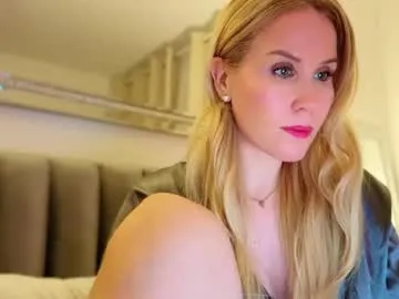 -CatchMe- – webcam model profile photo Image 19