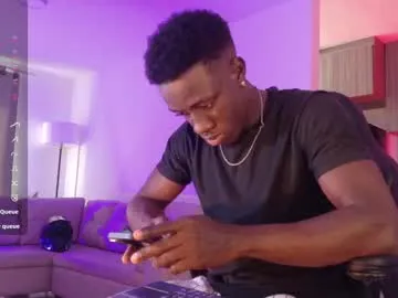 moonn_fox – webcam model profile photo Image 12