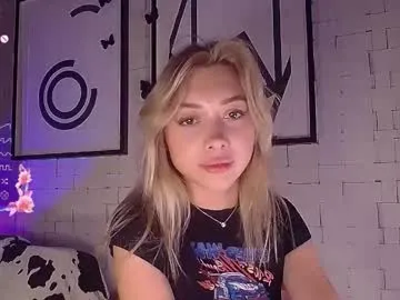 EvieEvans – webcam model profile photo Image 7