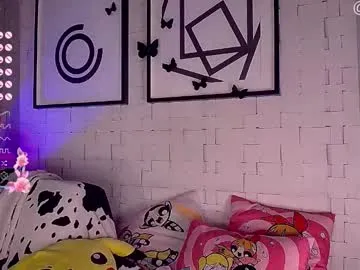 EvieEvans – webcam model profile photo Image 9