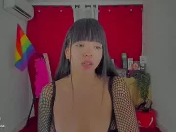 naty_lux19 – webcam model profile photo Image 11