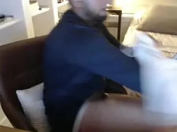 uwuxo – webcam model profile photo Image 10