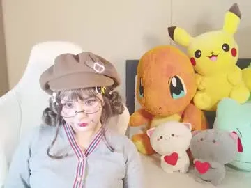 leila_petitee – webcam model profile photo Image 14