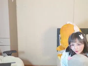 leila_petitee – webcam model profile photo Image 15