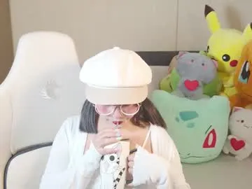 leila_petitee – webcam model profile photo Image 19