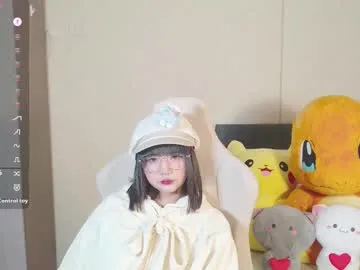 leila_petitee – webcam model profile photo Image 2