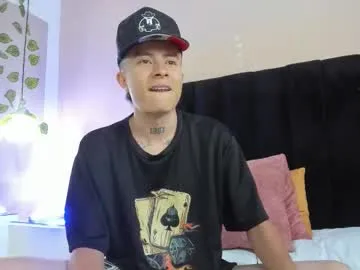 AirboyTy – webcam model profile photo Image 12