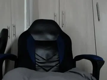 bambi_lu – webcam model profile photo Image 9