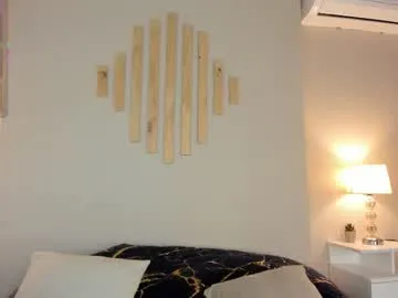 MissAriaa – webcam model profile photo Image 17