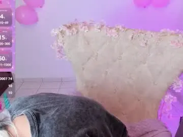 daffne_evans – webcam model profile photo Image 16