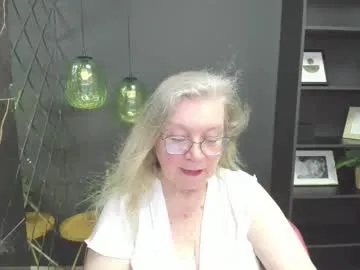 elisonni – webcam model profile photo Image 2