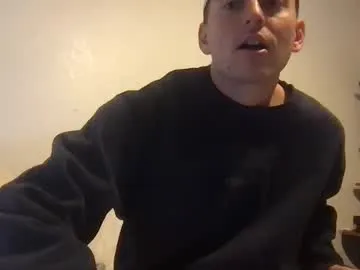 lkun9 – webcam model profile photo Image 4