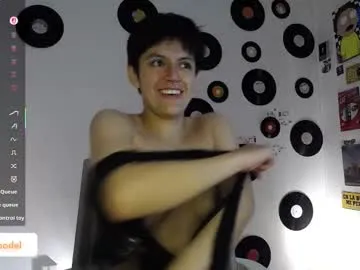 goth_minerva – webcam model profile photo Image 10