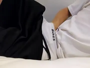 alana15 – webcam model profile photo Image 18