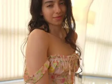 angelstonne_ – webcam model profile photo Image 5
