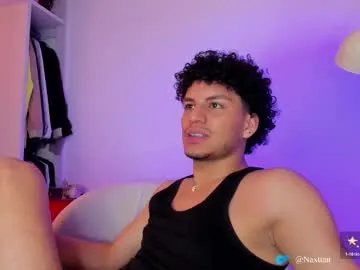 wolfan_sky – webcam model profile photo Image 10