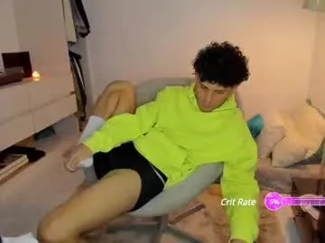 wolfan_sky – webcam model profile photo Image 4