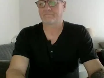 alana15 – webcam model profile photo Image 13