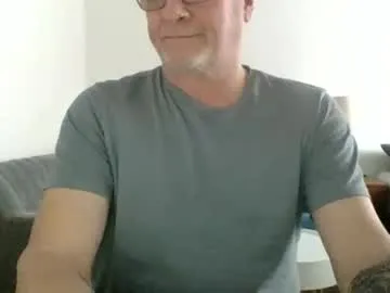 alana15 – webcam model profile photo Image 18