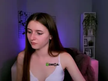 EvieEvans – webcam model profile photo Image 14