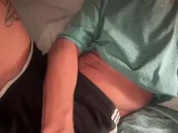 YoungSquad – webcam model profile photo Image 17