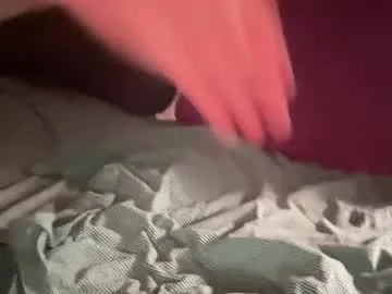 YoungSquad – webcam model profile photo Image 4