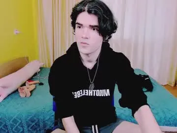 sigmasian – webcam model profile photo Image 10