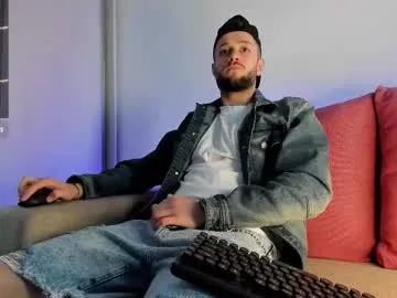 HopeHeaven – webcam model profile photo Image 18