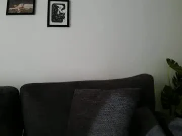 emmilychevalier – webcam model profile photo Image 5