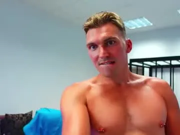 wolfan_sky – webcam model profile photo Image 6