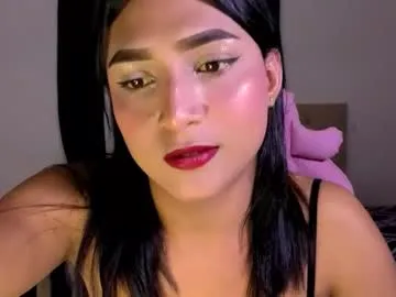 Allla – webcam model profile photo Image 6