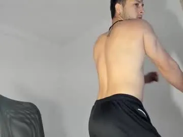 sukebegorilla – webcam model profile photo Image 12