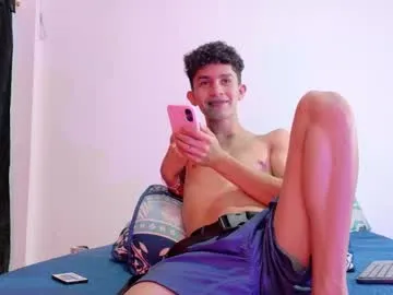 archimedes_ – webcam model profile photo Image 2