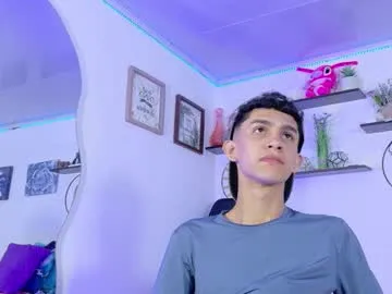 archimedes_ – webcam model profile photo Image 3