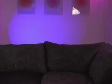 HopeHeaven – webcam model profile photo Image 13