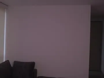 HopeHeaven – webcam model profile photo Image 16