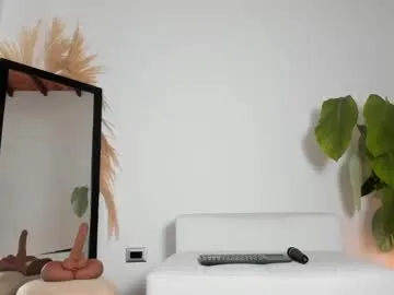 -BalanCe- – webcam model profile photo Image 14