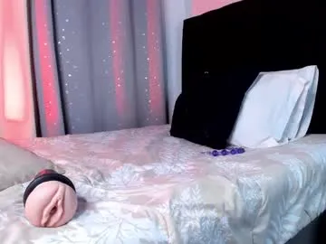 Dark-Luna – webcam model profile photo Image 11