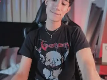 Dark-Luna – webcam model profile photo Image 2