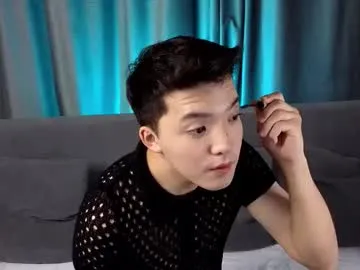 queeneliaa_ – webcam model profile photo Image 17