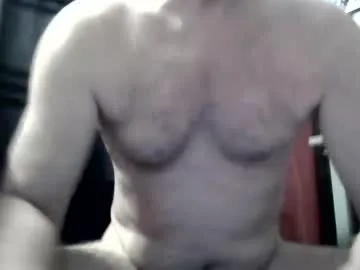 IORio2 – webcam model profile photo Image 8