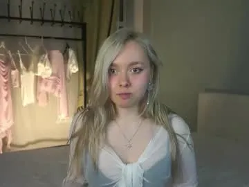 lunar_leen show preview Image 11