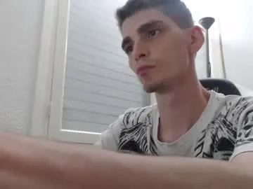 Keep_us_wild – webcam model profile photo Image 7